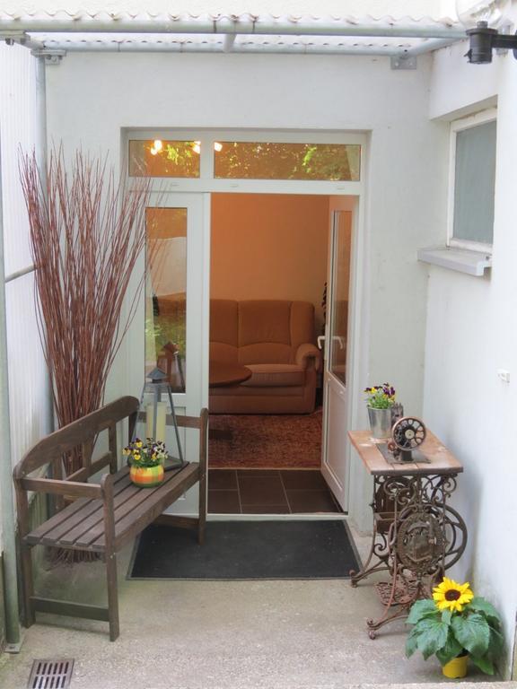 Ferienwohnung Am Barbarossasee Goeppingen Bilik gambar